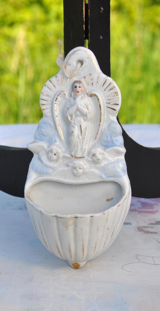 benitier en porcelaine  decor ange, Antiquités & Art, Enlèvement ou Envoi