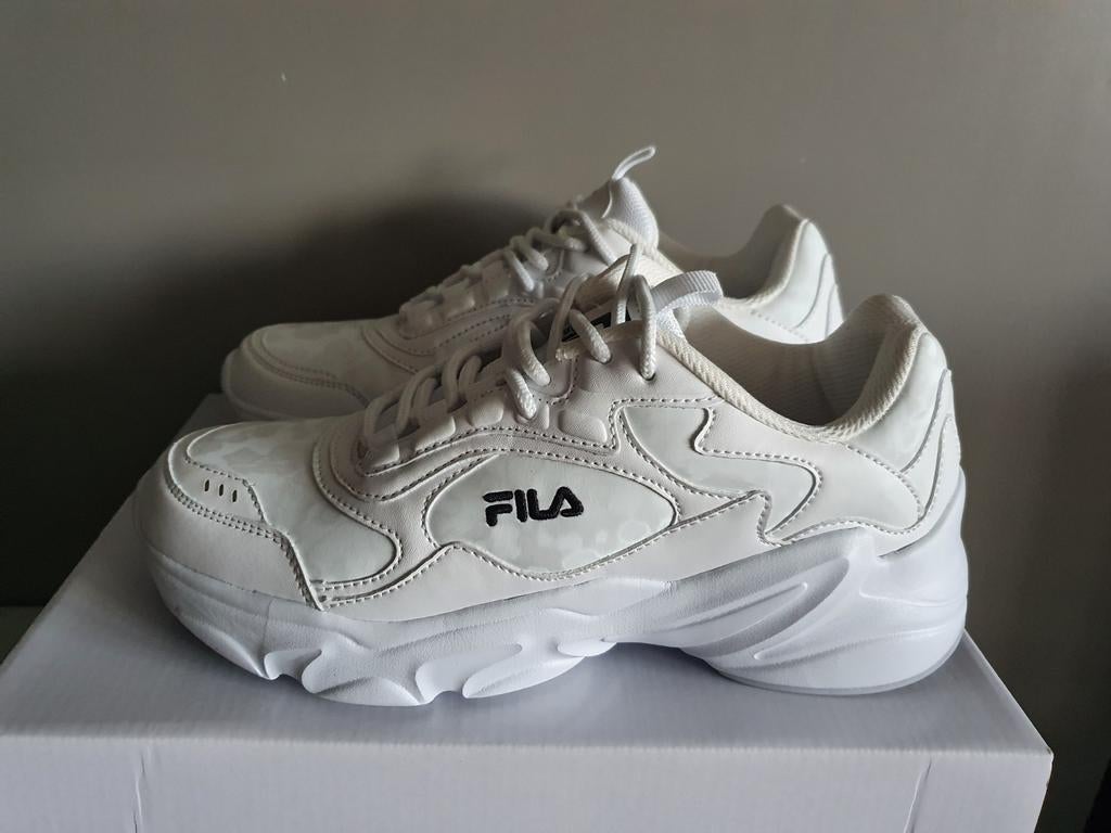 Nieuwe sneakers van FILA maat 39, Neuf, Enlèvement ou Envoi, Sneakers et Baskets, Blanc
