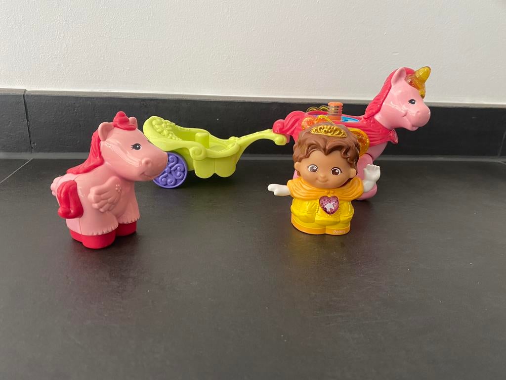Vtech vrolijke vriendjes Penny prinses en eenhoorn, Enlèvement, Utilisé