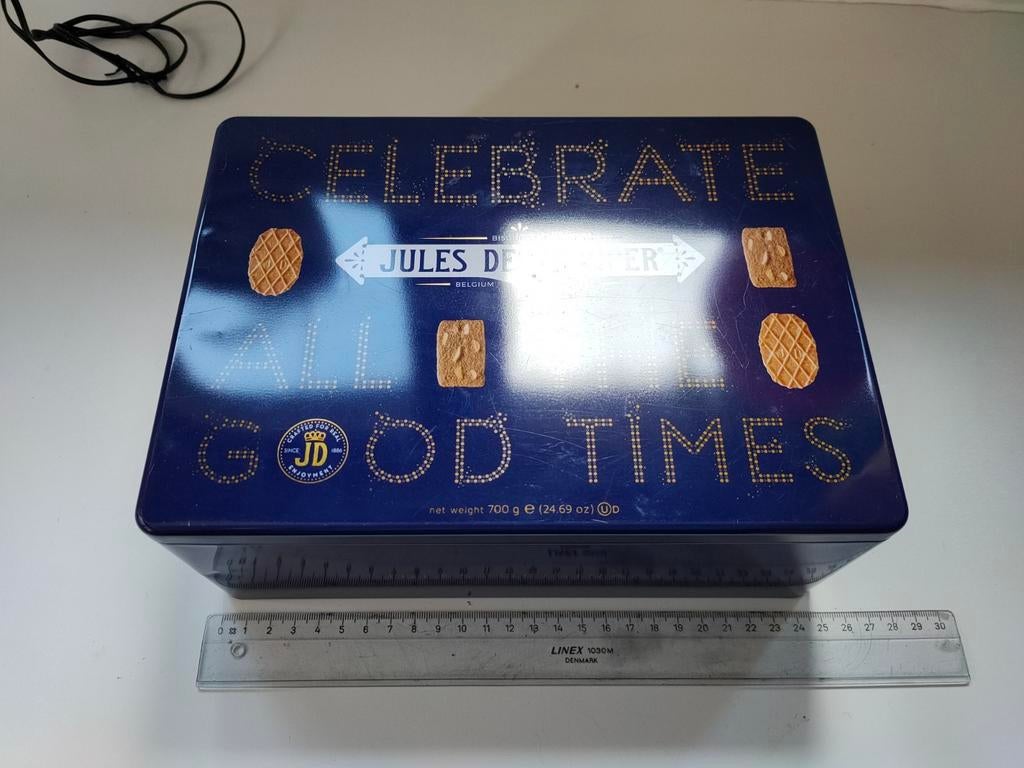 Blikken koekendoos Destroopere celebrate good times, Enlèvement ou Envoi, Comme neuf, Biscuits, Autres marques