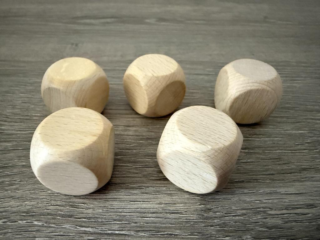 Houten dobbelstenen (5 stuks), Kinderen en Baby's, Ophalen of Verzenden, Nieuw, Rekenen