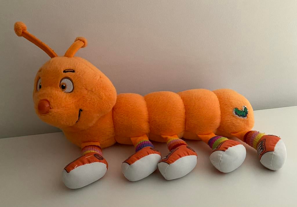 Peluche mille pattes orange - 4€