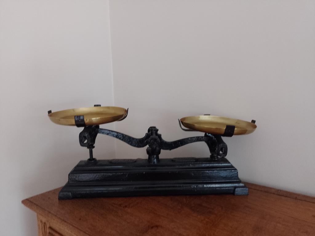 Balance ancienne, Enlèvement