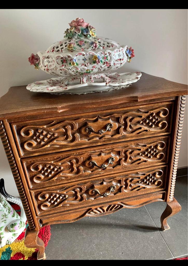 Commode ancien, Maison & Meubles, Armoires | Commodes, Enlèvement, Comme neuf