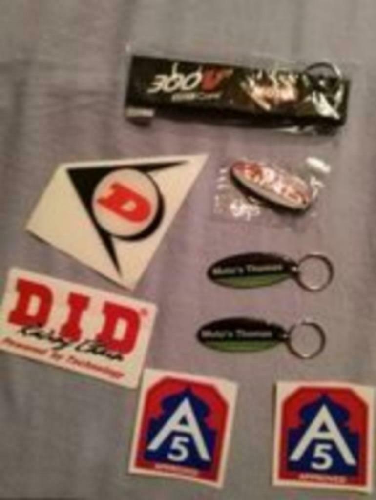 Sleutelhangers / stickers moto's, Ophalen, Nieuw, Merk