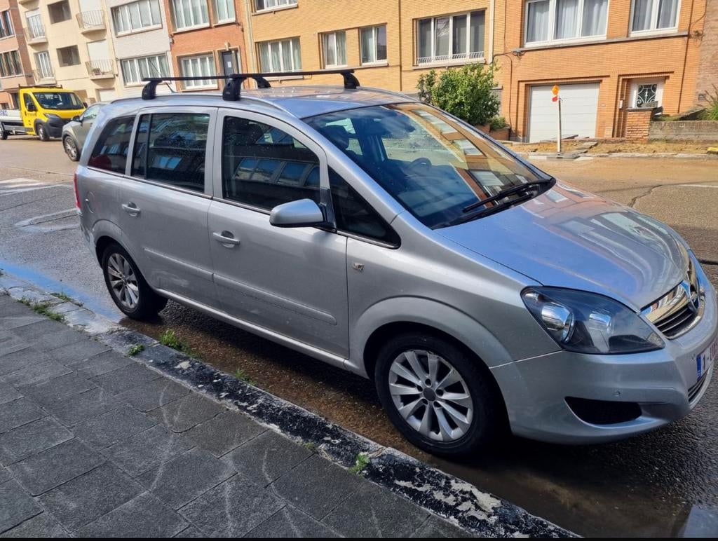 Opel zafira 2014, Autos, Autos Autre, Achat, 7 places, Boîte manuelle, USB