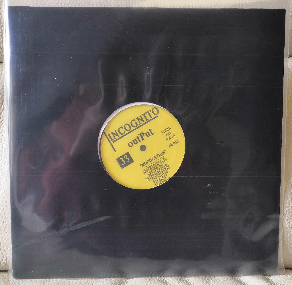 Output  - Escape / Incognito Records / Rave mix / Tech Mix, Ophalen of Verzenden, Zo goed als nieuw, 12 inch