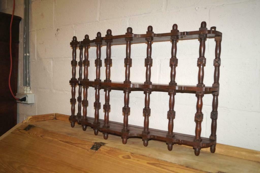 RACK mural à la française antique en chêne L 78 H 50 P 16, Enlèvement