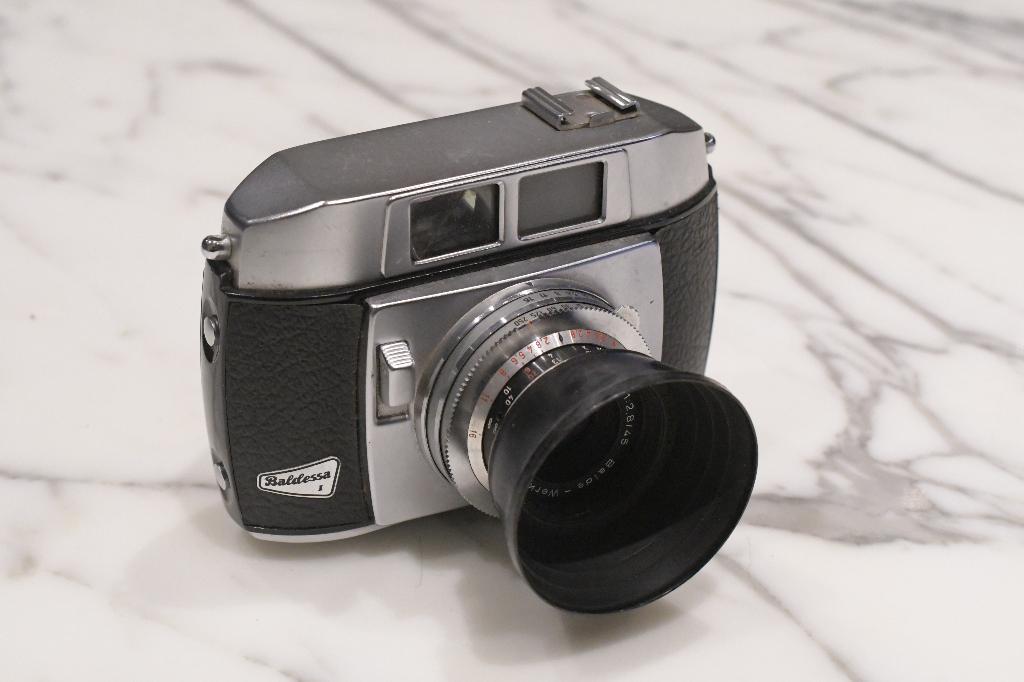 Balda Baldessa 1 45mm/ f2.8 met zonnekap, Ophalen of Verzenden, 1960 tot 1980, Fototoestel