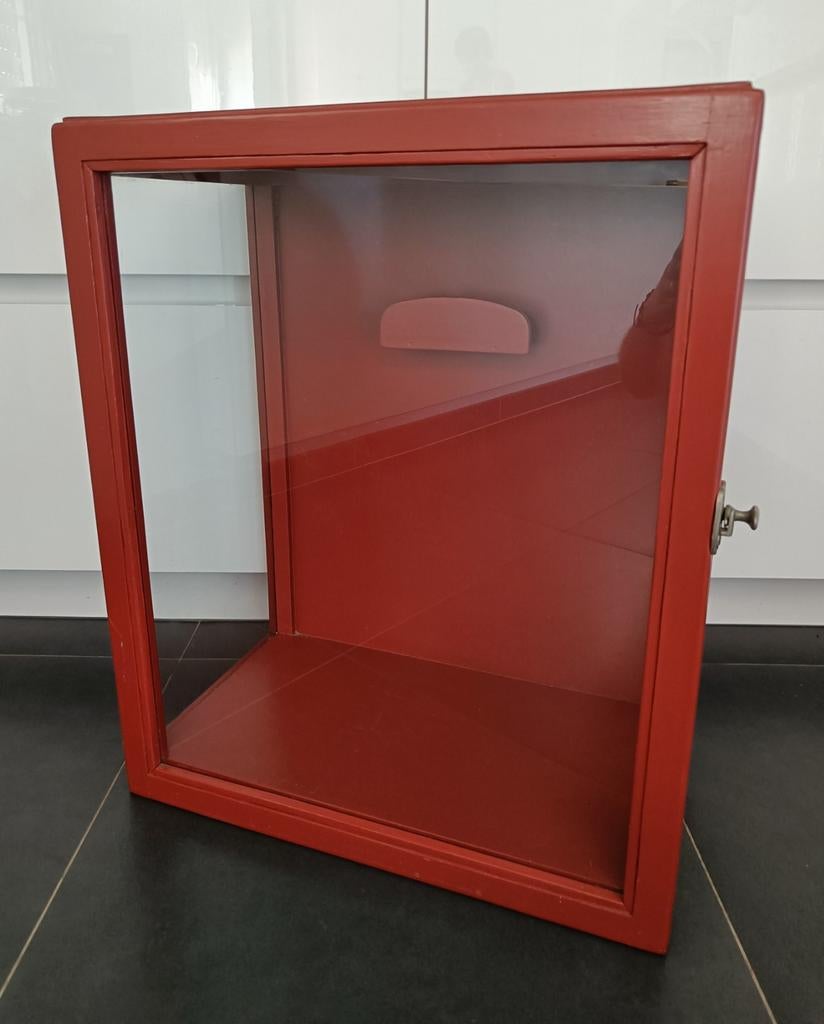 Vitrinekastje/kijkkast., Gebruikt, Minder dan 100 cm, Met deur(en), 25 tot 50 cm