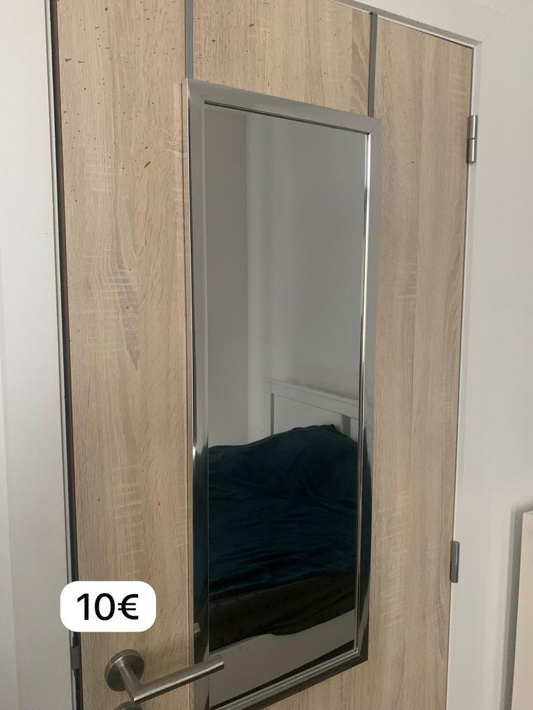 Miroir, Enlèvement, Neuf