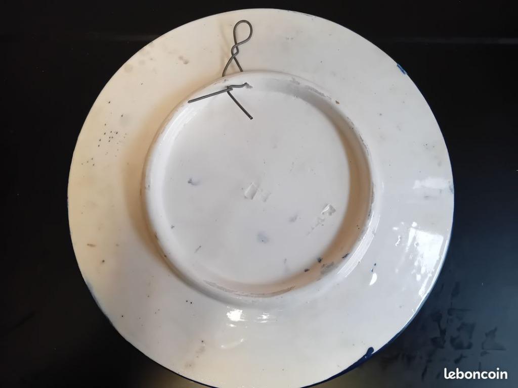 Ancienne Assiette en céramique, Enlèvement ou Envoi