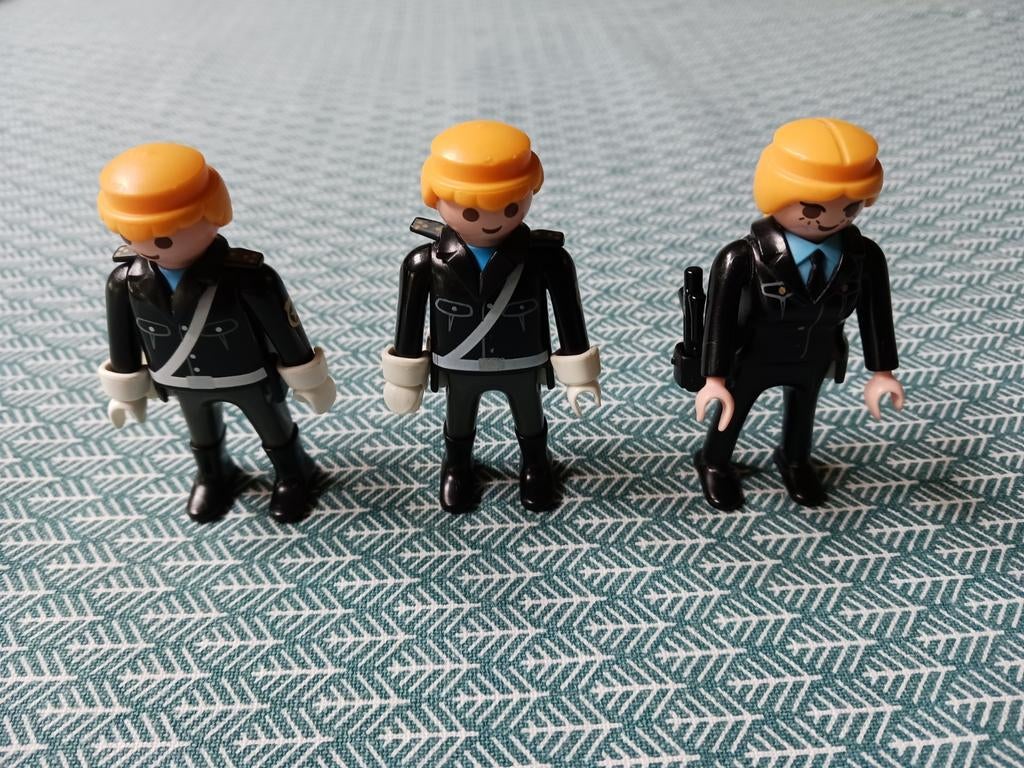Playmobil 3 politieagenten, geobra., Kinderen en Baby's, Speelgoed | Playmobil, Ophalen of Verzenden, Zo goed als nieuw