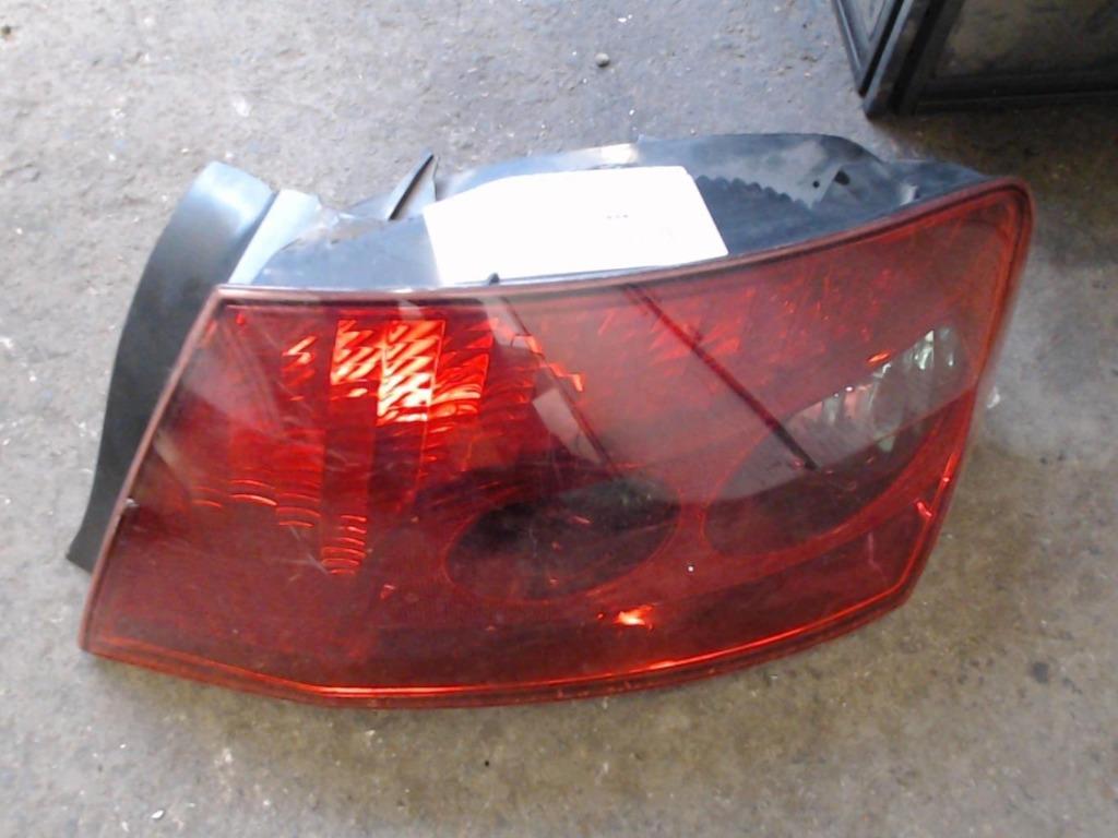 Feu arrière droit Peugeot 407 2008-2011 LP/12990, Enlèvement ou Envoi, Utilisé, Peugeot