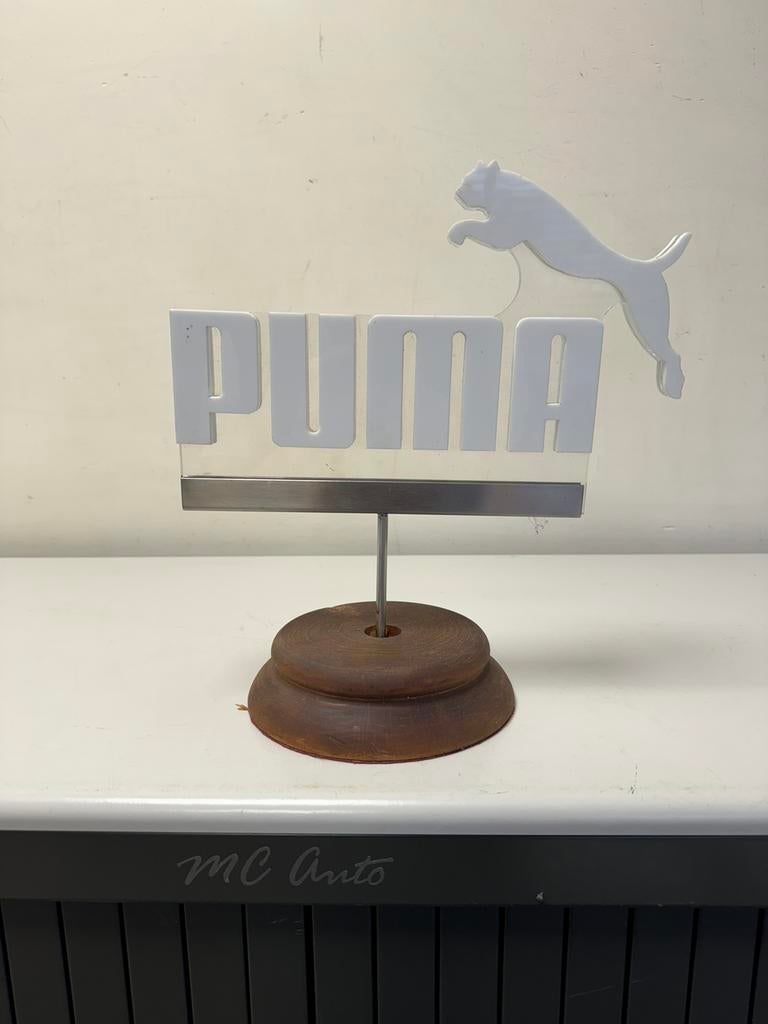 Présentoir publicitaire du magasin Puma, Enlèvement ou Envoi, Utilisé, Panneau publicitaire