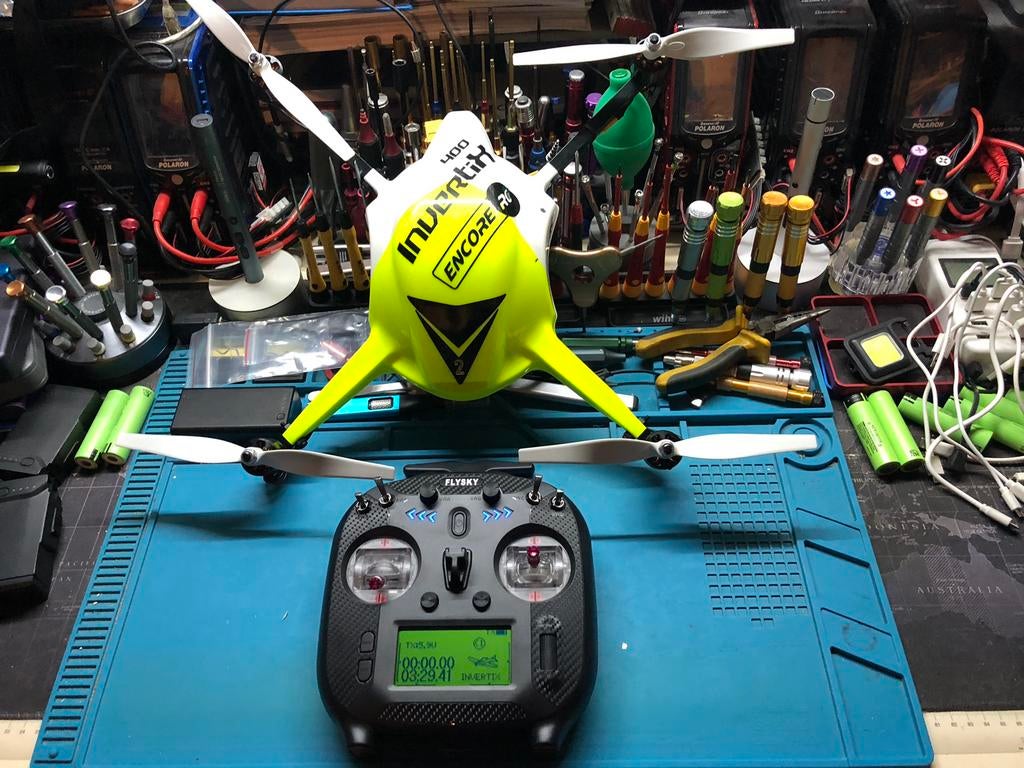 Invertix 400 3D met zender alles is nieuw, Ophalen of Verzenden, Nieuw, Elektro, Quadcopter of Multicopter