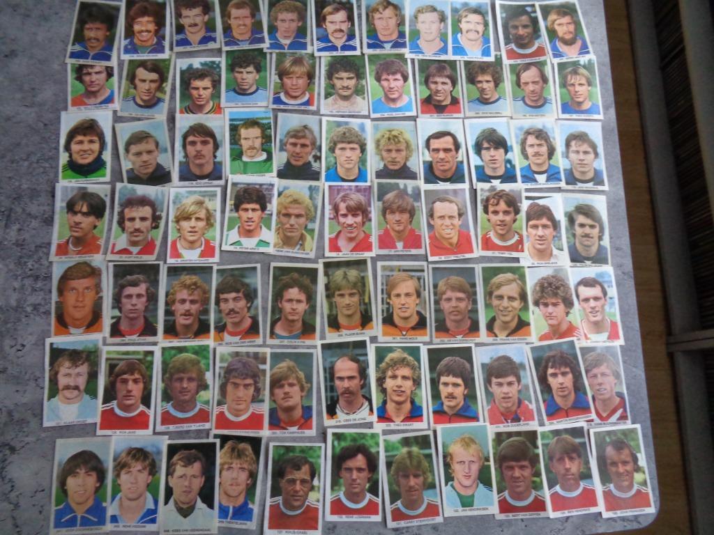Photos de football imprimées. ES77x Compétition néerlandaise, Envoi, Utilisé