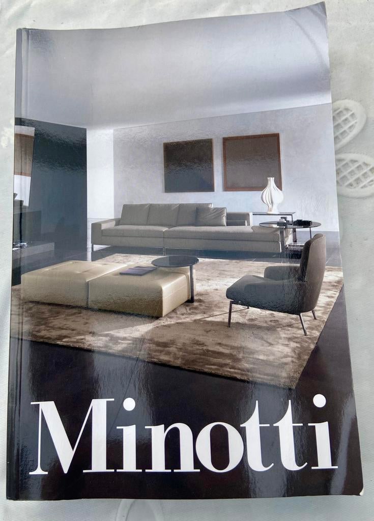 Catalogue MINOTTI de meubles design italiens, Enlèvement ou Envoi, Neuf, Catalogus! Geen meubels !
