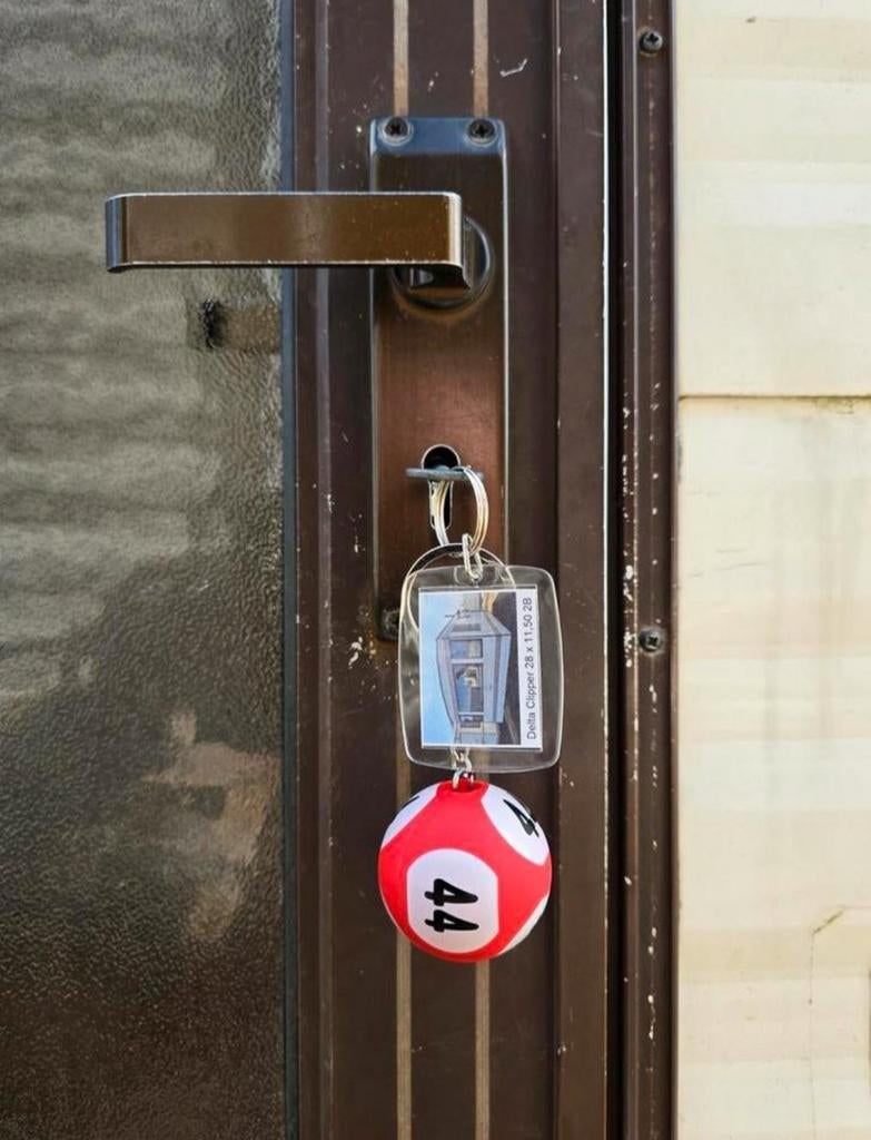 Stacaravan in snelverkoop 4.500€ 🚚 inclusief !!!