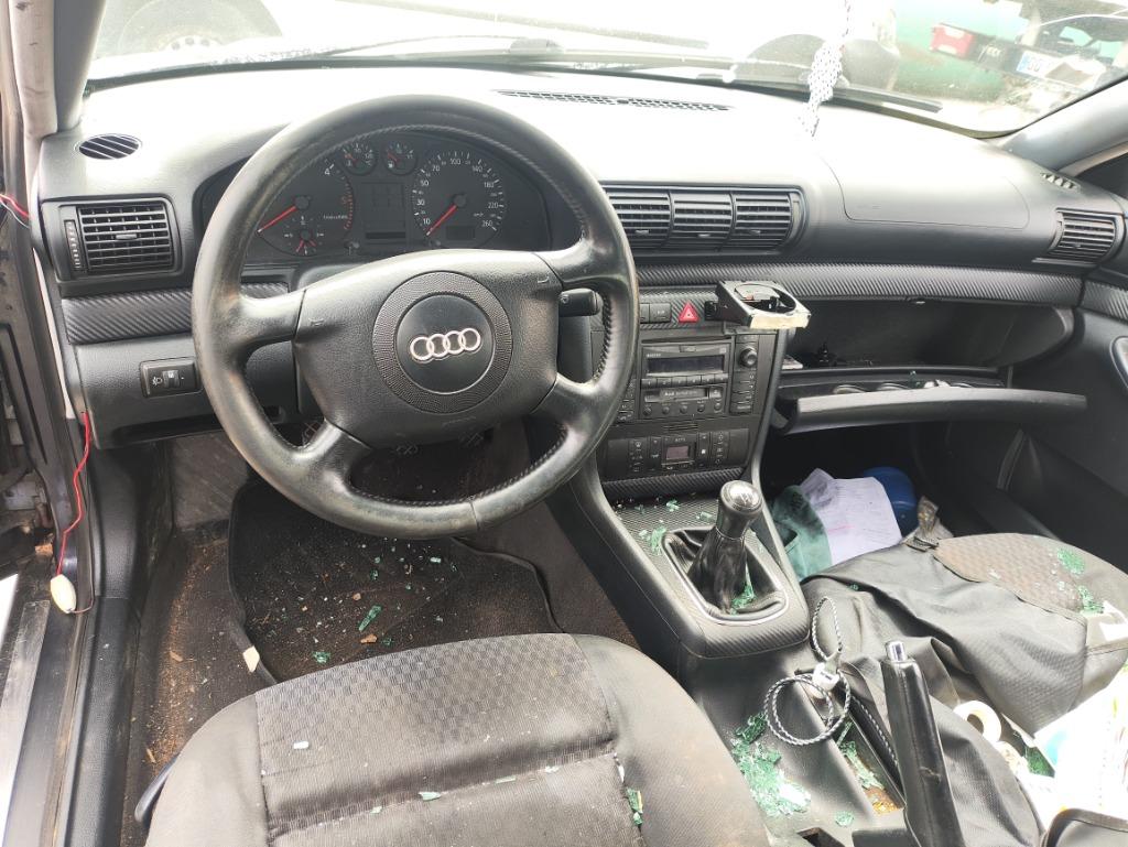 Pro Audi A4 B5 phase 2 1.9L TDI, Enlèvement, Utilisé, Audi