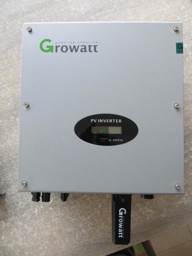 Growatt Omvormer 5000 MTL-S, Ophalen, Gebruikt, Compleet systeem, 200 wattpiek of meer