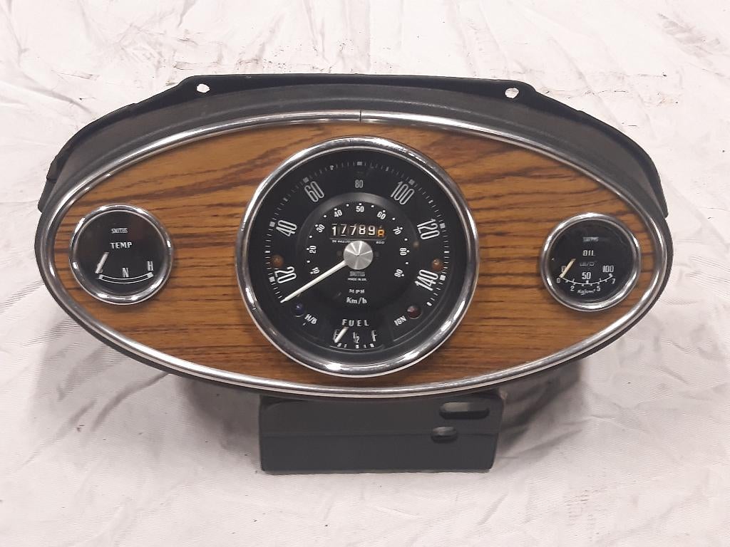 Ei teller of dashbord in hout, incl meters, Klassieke Mini, Auto-onderdelen, Ophalen, Gebruikt, Austin