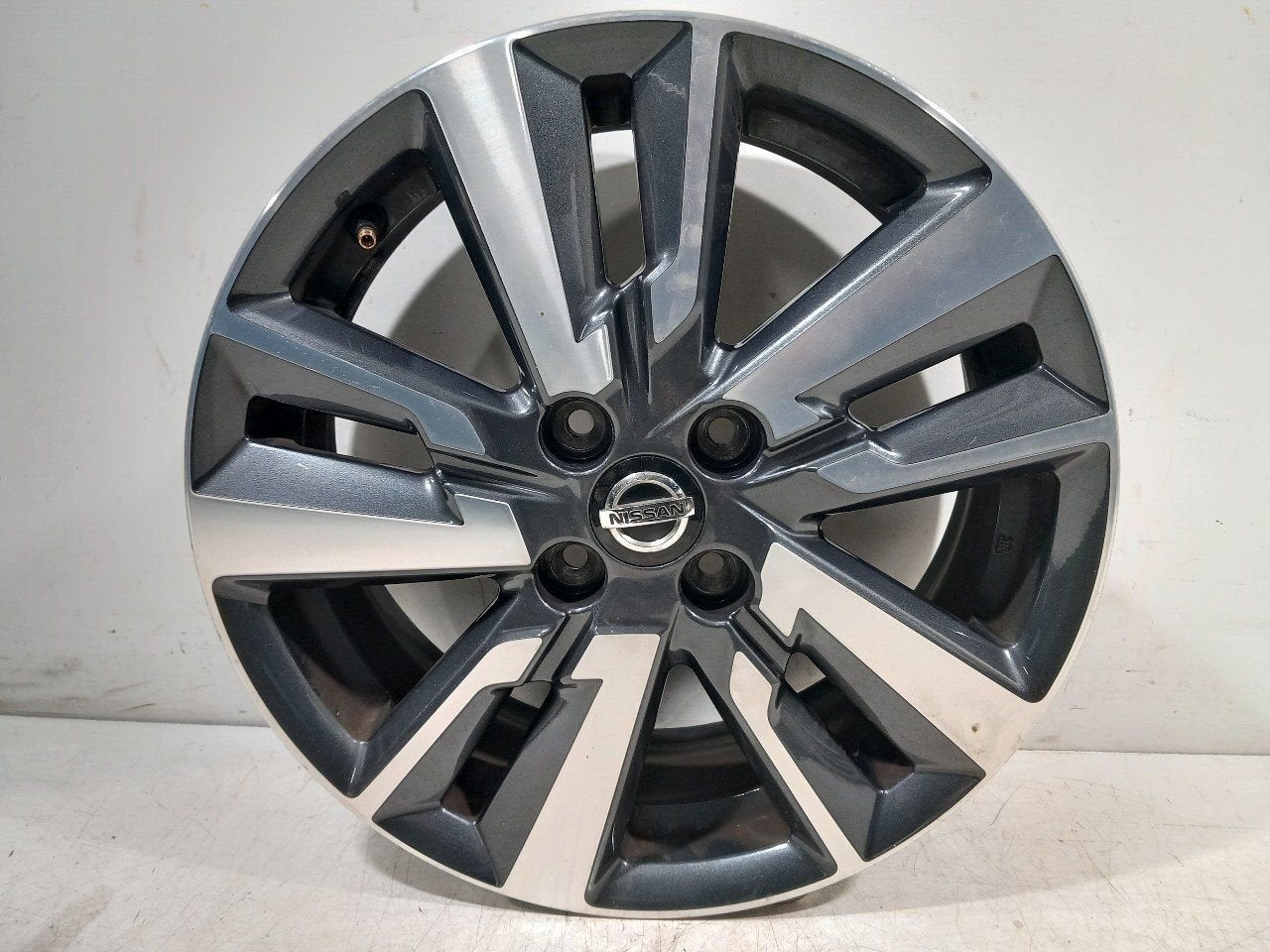 Velg Nissan Micra, Onderdelen@venauto.nl, Van der Ven Autorecycling B.V., Gebruikt, Ettenseweg 76, 4706 PB Roosendaal, The Netherlands