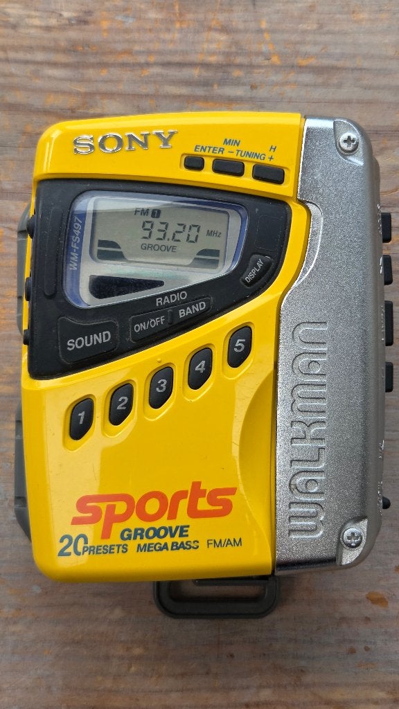 Sony WM-FS497 Sports Walkman, Enlèvement ou Envoi, Walkman ou Baladeur