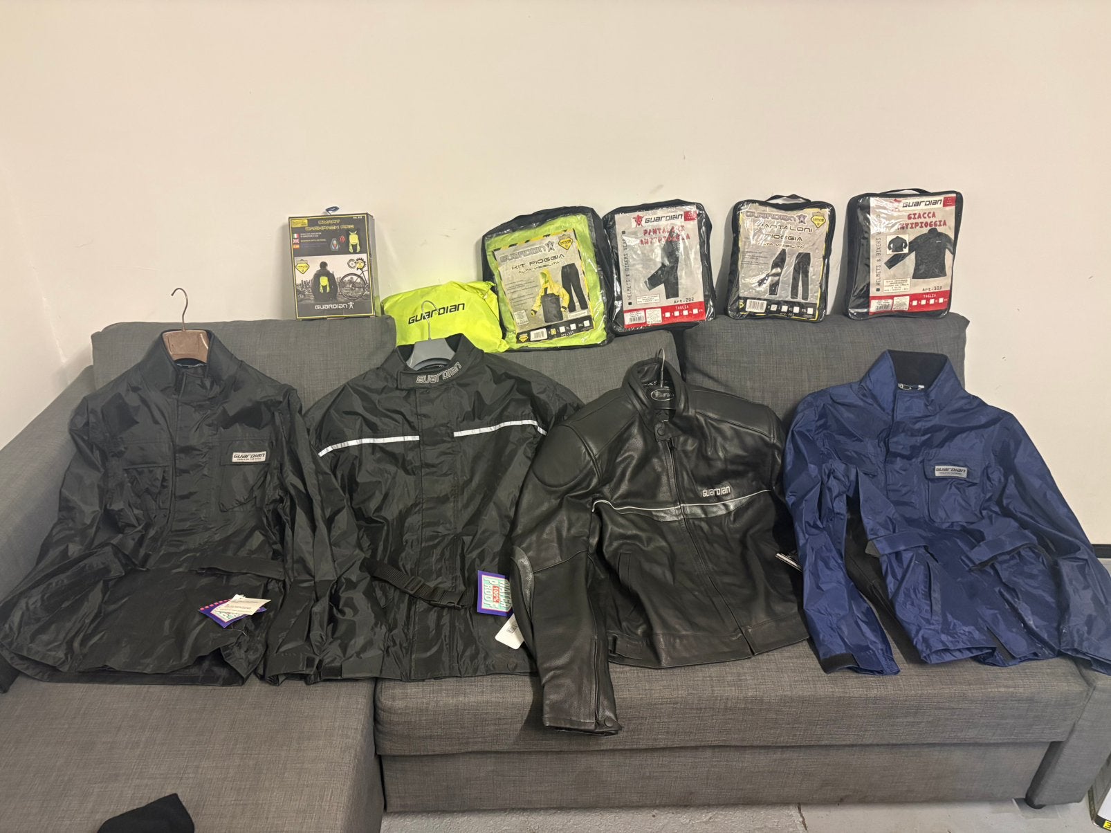 Open-destockage: Univers 2 roues, Motos, Enlèvement, Neuf