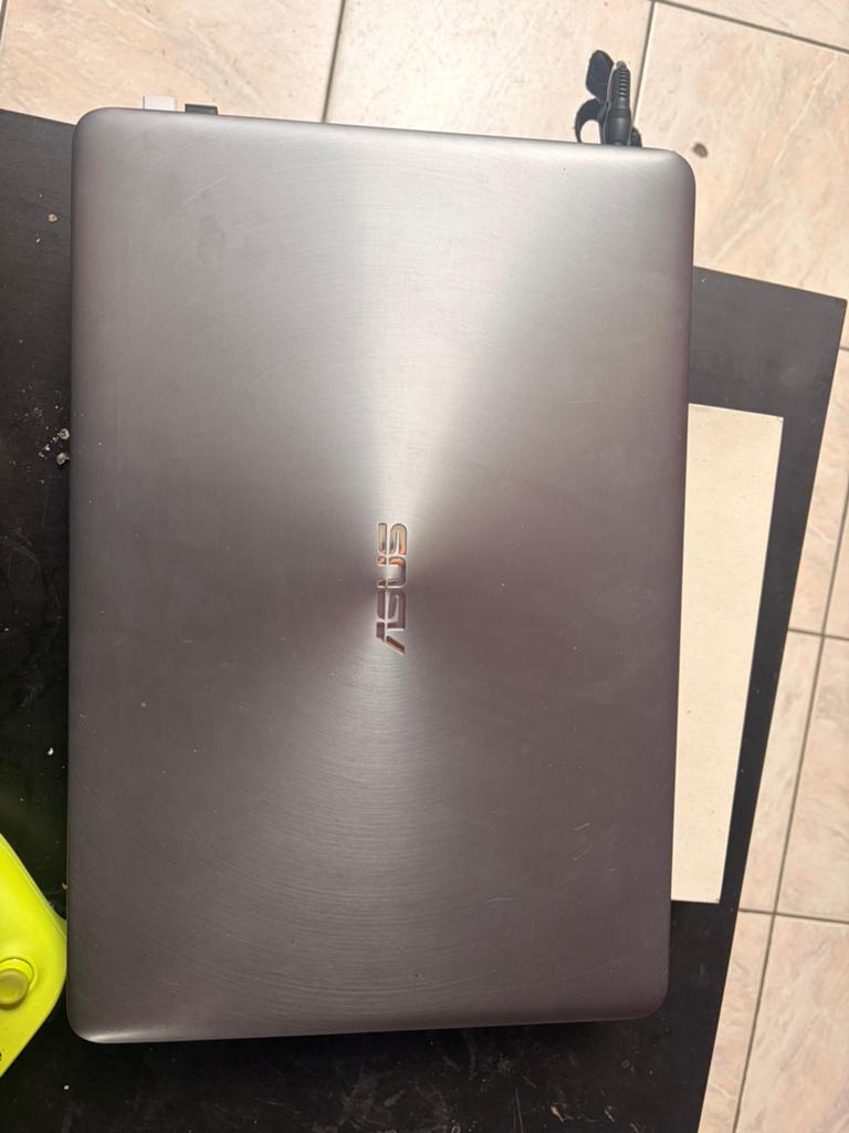 Pc asus n751jx, Enlèvement, Comme neuf