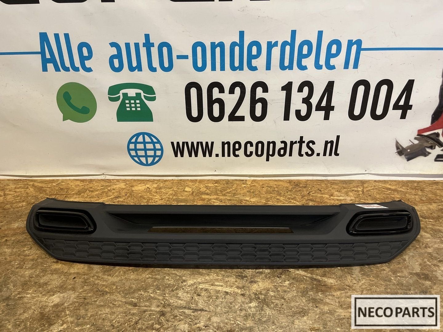 AUDI A3 8Y S-LINE SPORTBACK DIFFUSER ORIGINEEL, Arrière, -, Audi, Utilisé