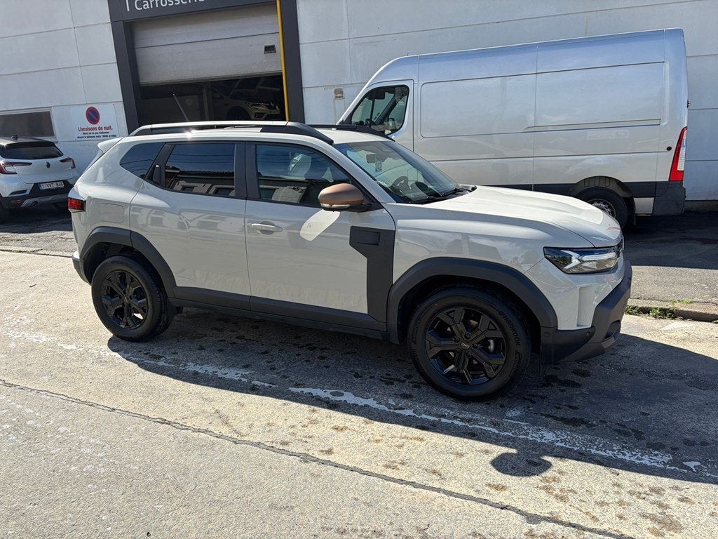 Dacia Duster DACIA DUSTER MILD HYBRID EXTREME, Zwart, Duster, Bedrijf, 97 kW