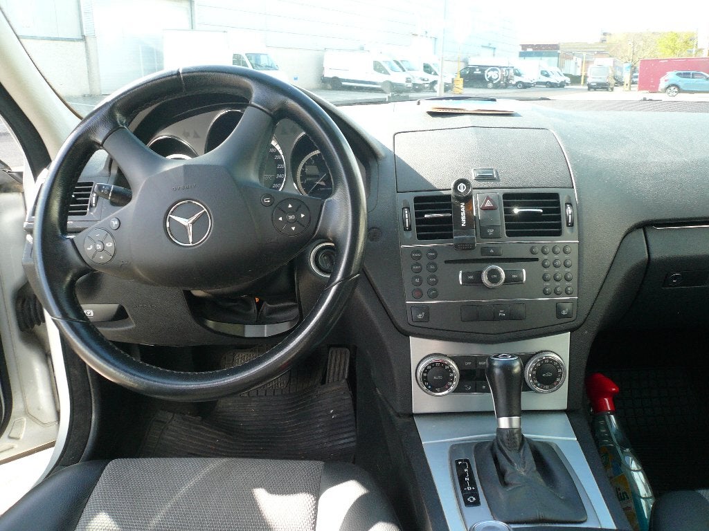 Mercedes c180 CGI Eur5 Benzine, Automaat, Euro 5, Achterwielaandrijving, Zwart