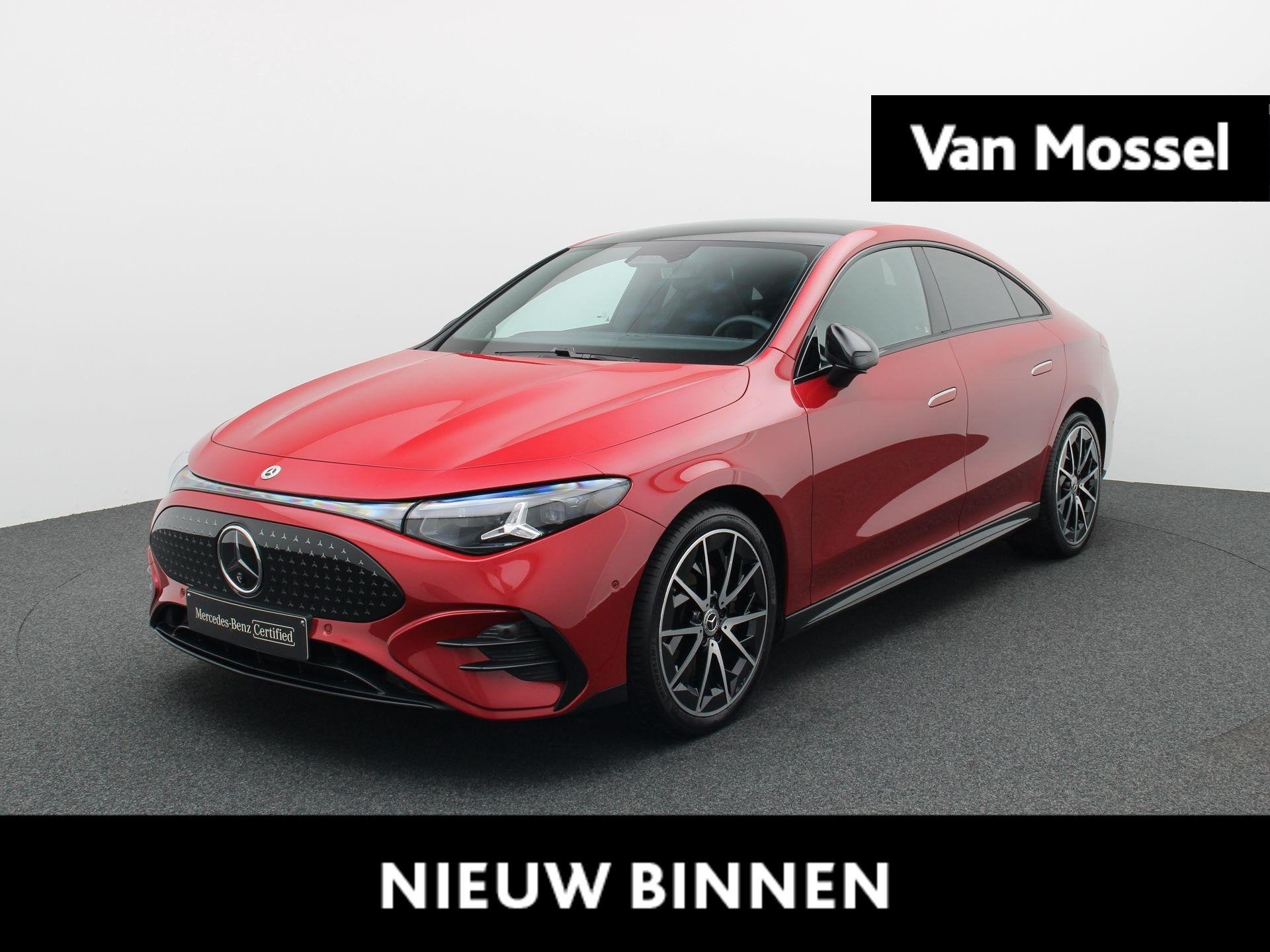 Mercedes-Benz CLA 250+ SPORT EDITION + MULTIBEAM LED + PANO, Automaat, Gebruikt, Zwart, 200 kW