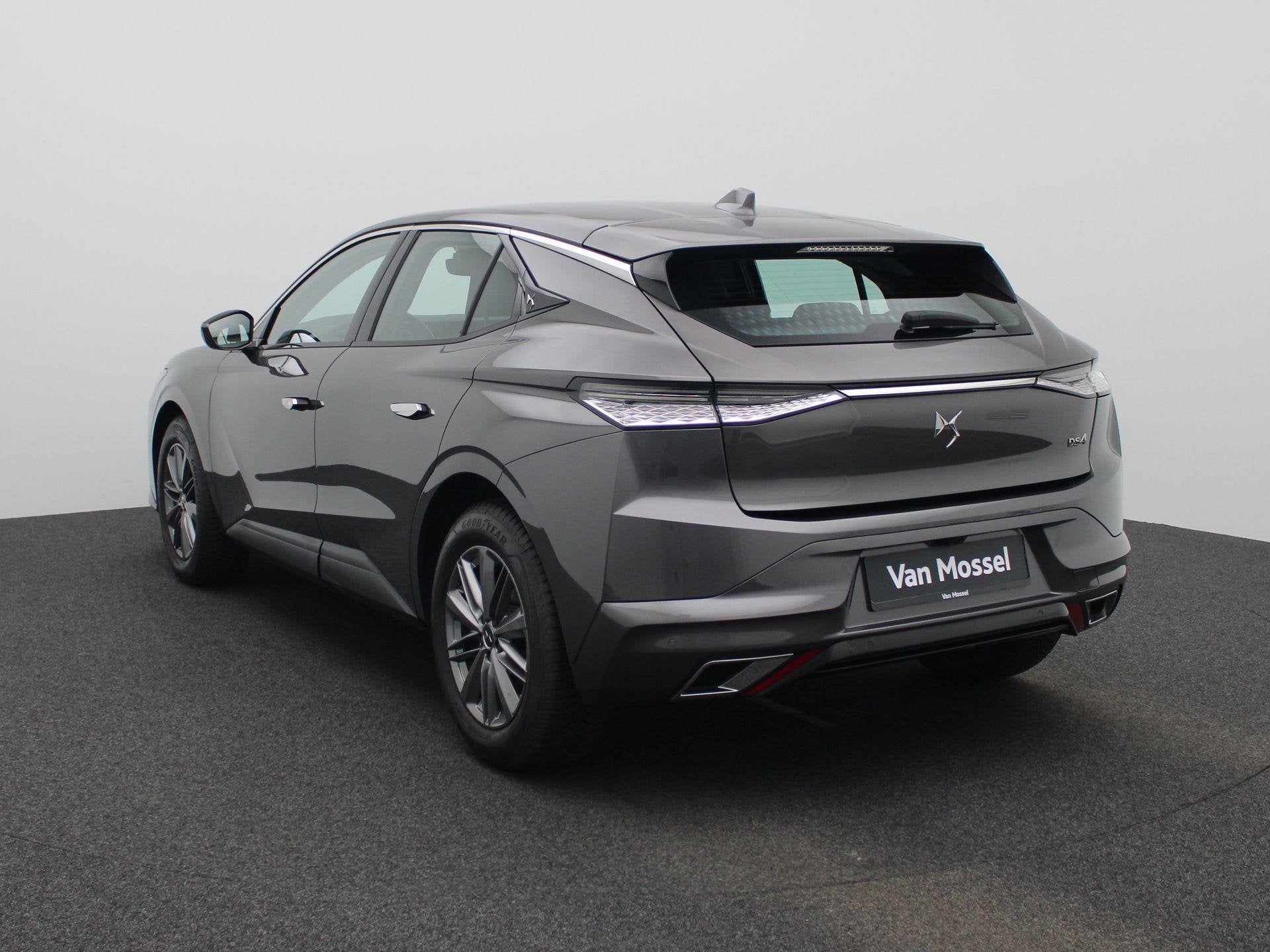 DS DS 4 PureTech 130 Automatic Bastille + NAVI | CAMERA | LE, Auto's, DS, Stof, Gebruikt, Automatische klimaatregeling, 1353 kg