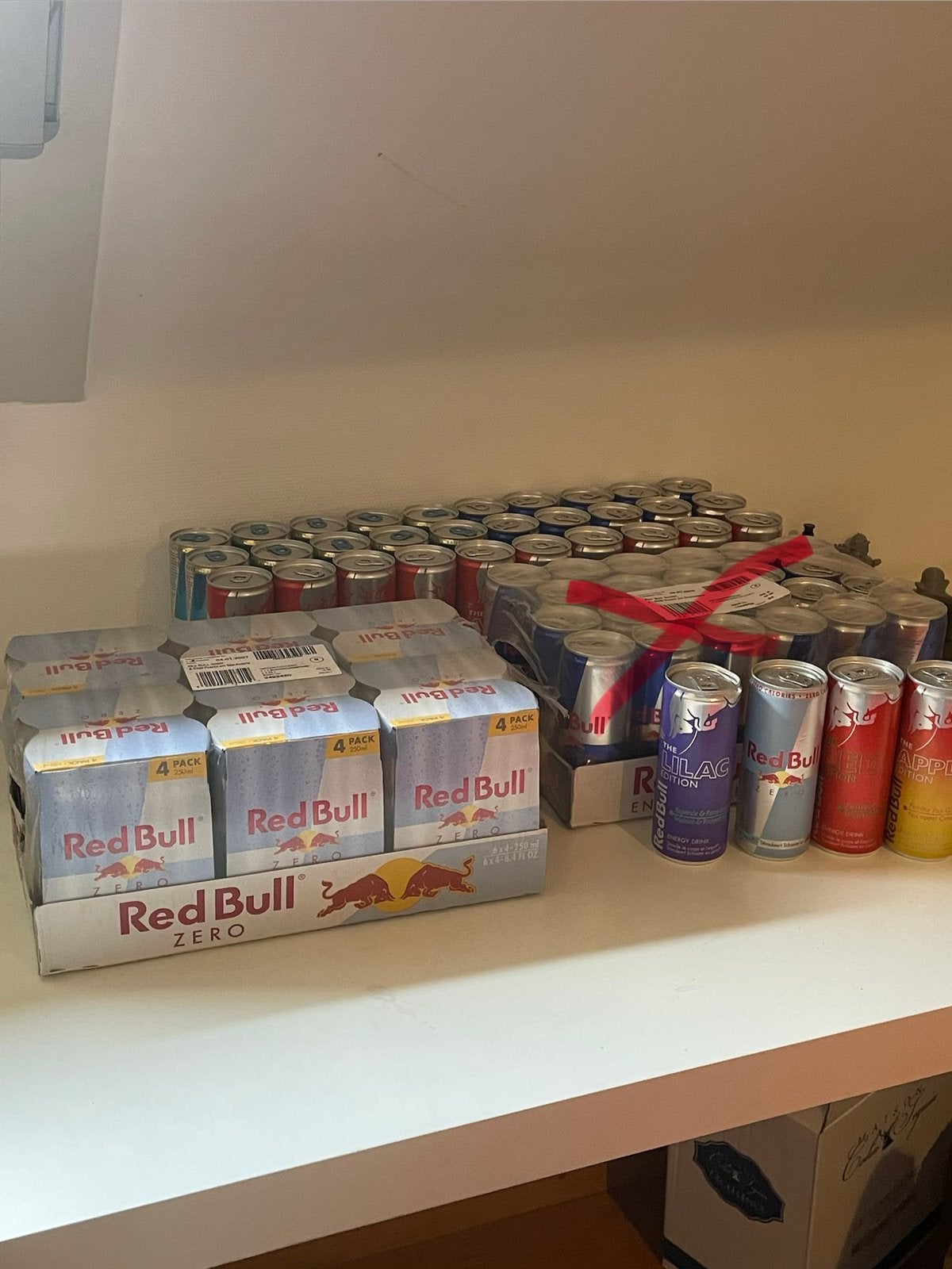 Red Bull original/zero/apple edition, Verzamelen, Ophalen of Verzenden, Nieuw, Frisdrank, Overige merken