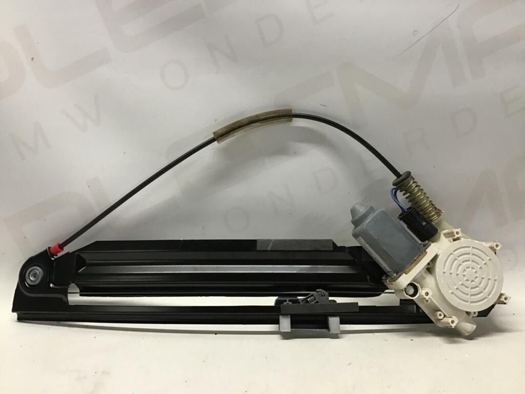 Raammechanisme rechtsachter BMW E39 8252430, -, Utilisé, -, Enlèvement ou Envoi