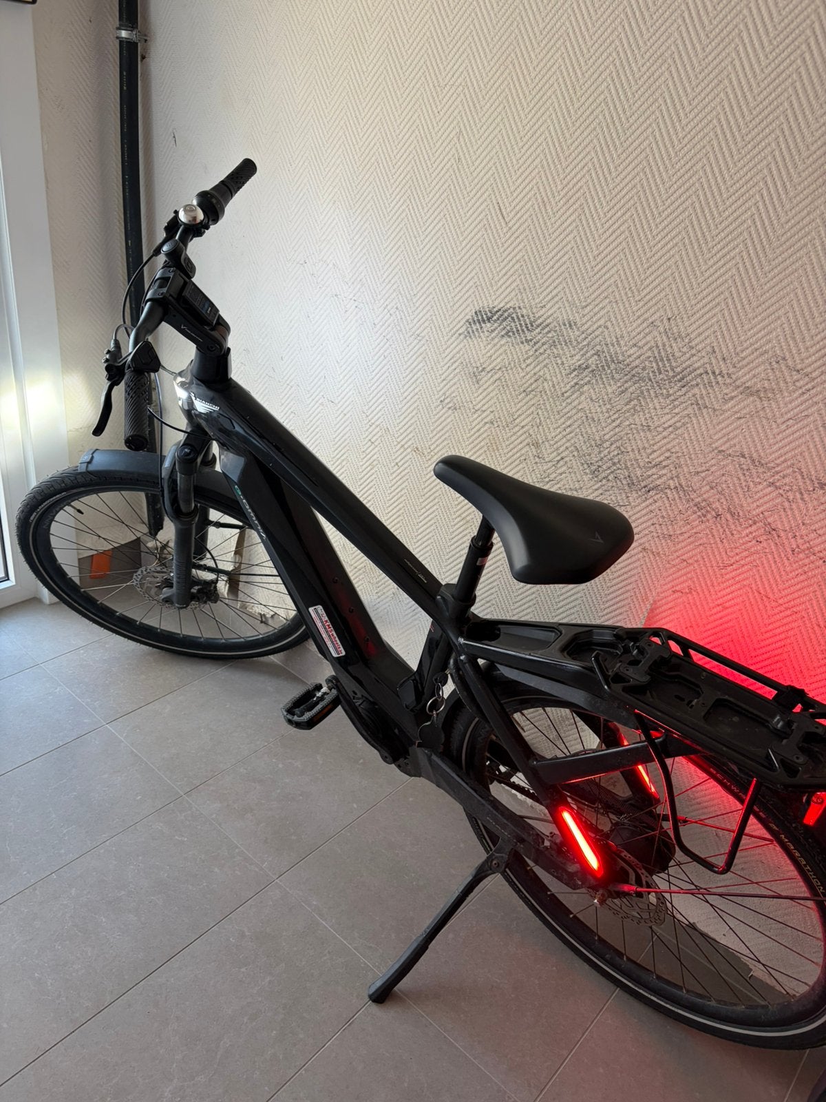 Elektrische fiets bianchi e-omnia, Ophalen, Zo goed als nieuw