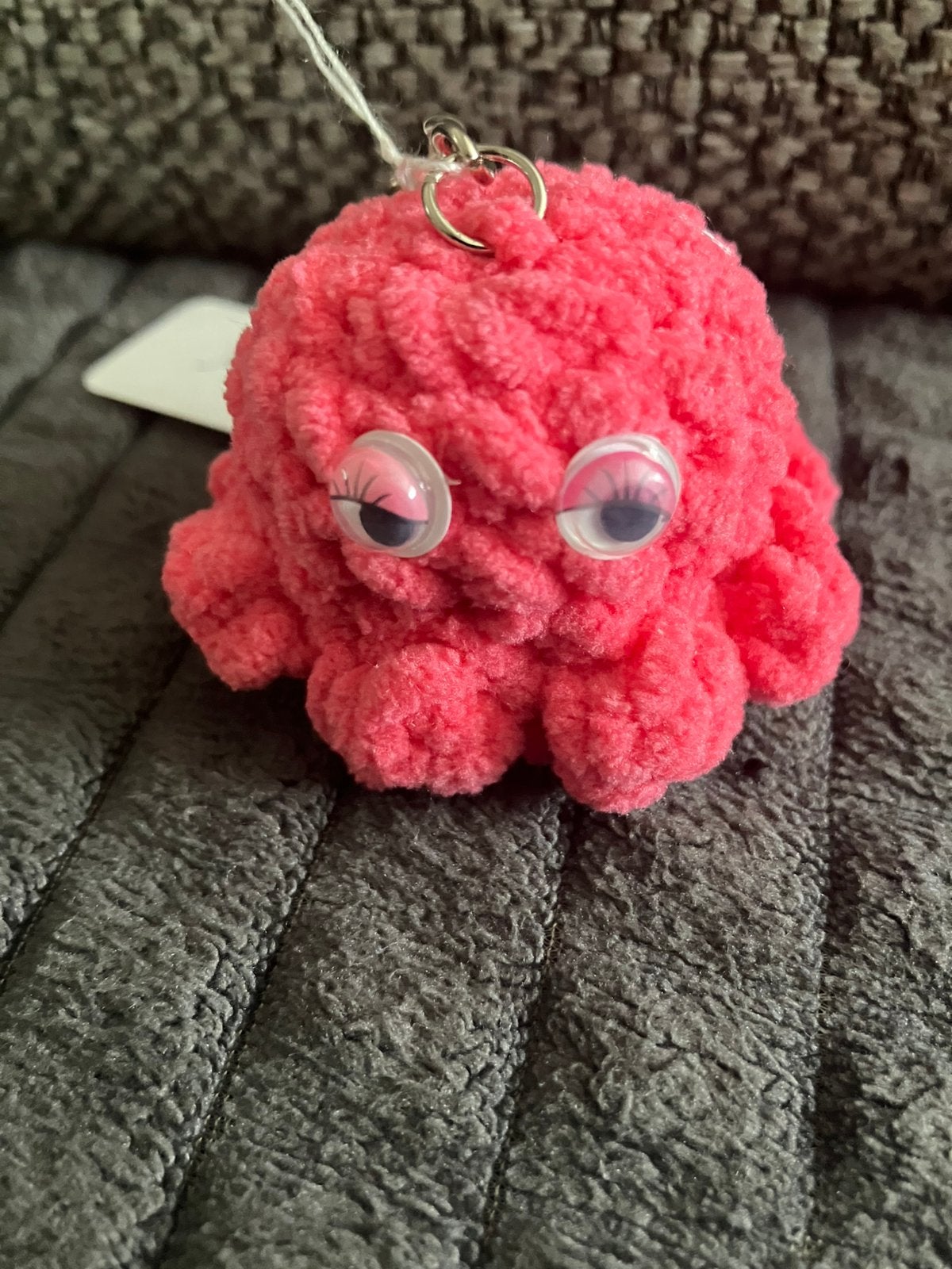 Zelfgemaakte zachte octopus 4 cm gehaekt sleutelhanger, Ophalen of Verzenden, Nieuw