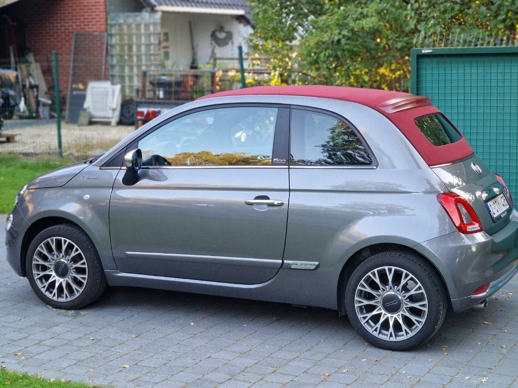 Fiat 500 - Cabrio Full Option - weinig km, Auto's, Voorwielaandrijving, Dealer onderhouden, Cabriolet, Leder en Stof