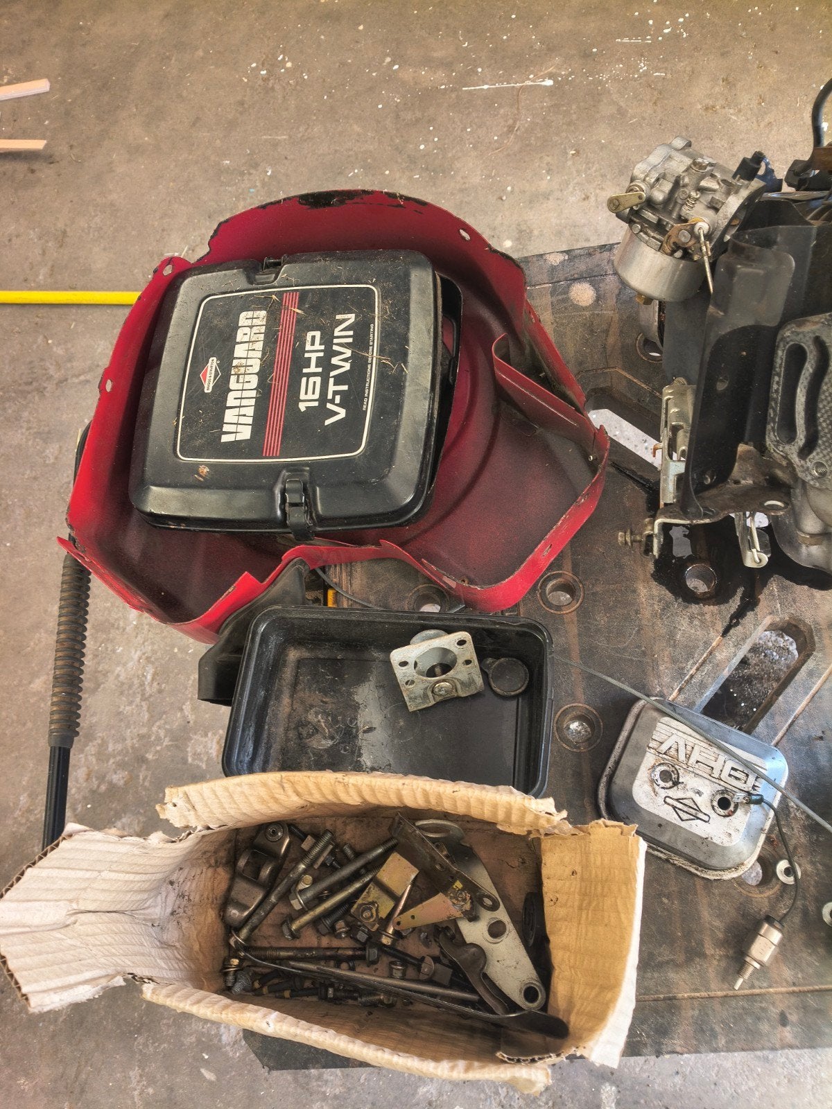 Briggs & Stratton Vanguard 16 pk voor onderdelen, Ophalen