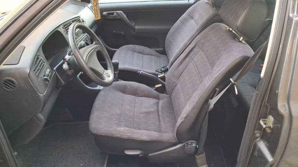 Vw golf 3 1.8 Benzine 1992 oldtimer !!!, foto 5