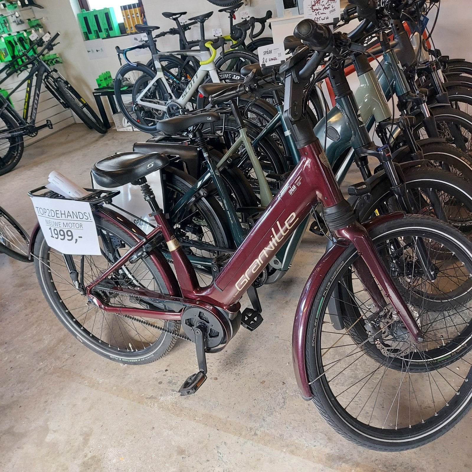 granville a la carte 3 jaar oud met nieuwe motor, Enlèvement
