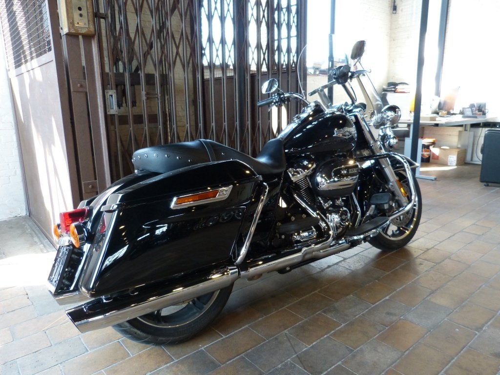 Harley-Davidson TOURING FLHR Road King, 1745 cm³, Plus de 35 kW, Info@freedom-machines.be, ABS