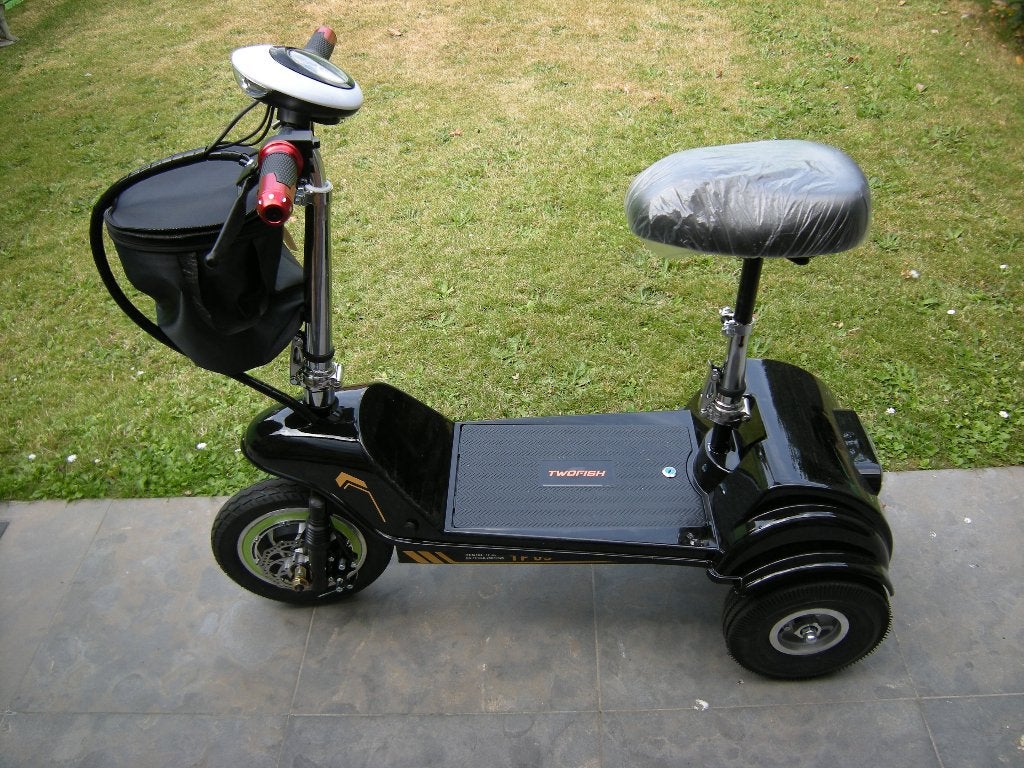 To fish  R2  Step scooter met zadel, Fietsen en Brommers, Ophalen, Nieuw, Elektrisch, Overige merken
