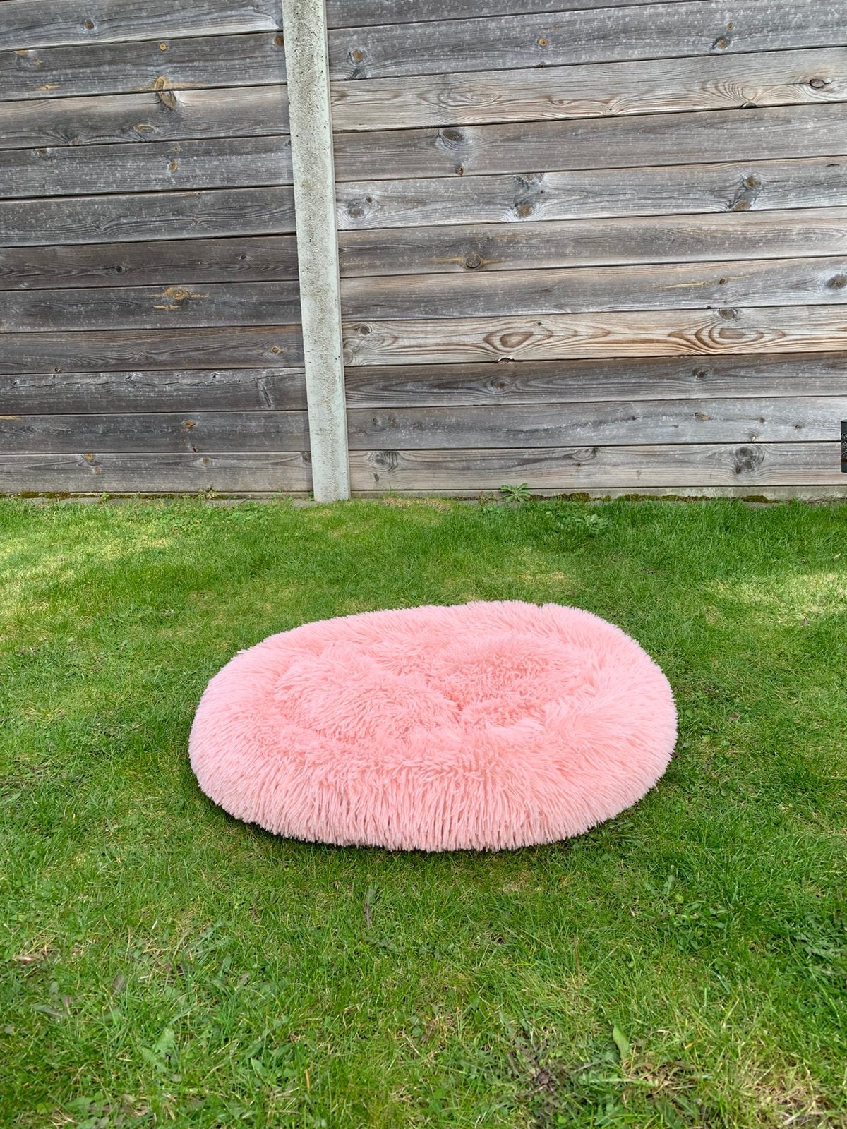 Lit pour chien ou chat rose moelleux, Envoi, Neuf