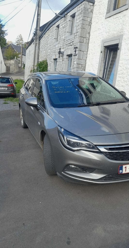Opel Astra sport tourer + 2017 1.6cdti, Auto's, Voorwielaandrijving, Leder en Stof, Beige, 5 deurs