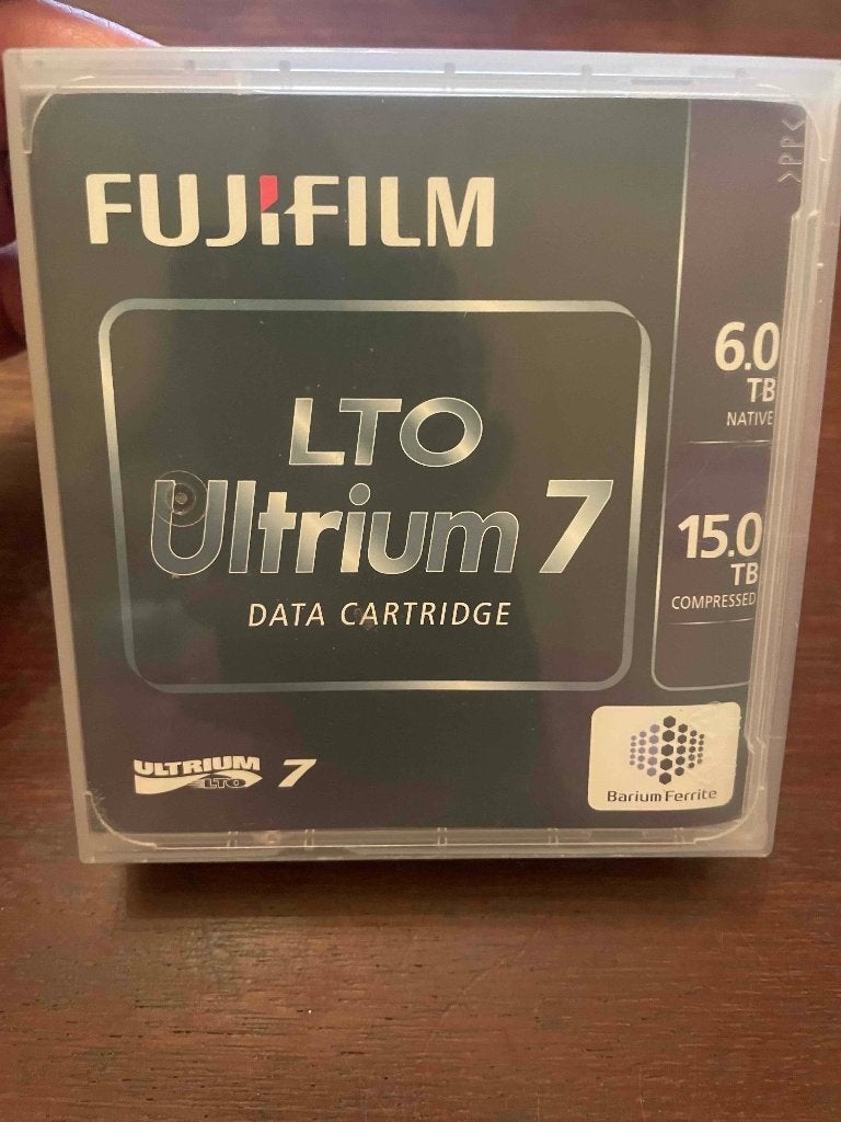 Fujifilm LTO 7 cartridge, Herschrijfbaar, Overige typen, Ophalen of Verzenden, Zo goed als nieuw