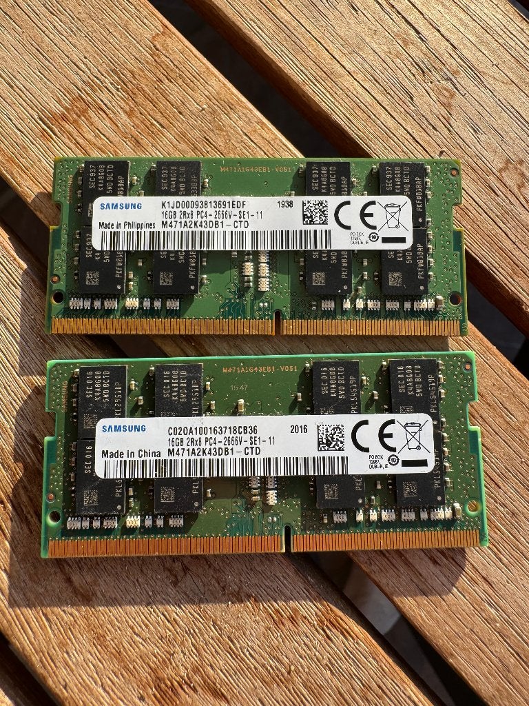 Samsung 32GB DDR4 Laptop RAM (2x 16GB 2666MHz SO-DIMM), Computers en Software, DDR4, Ophalen of Verzenden, Zo goed als nieuw, Laptop
