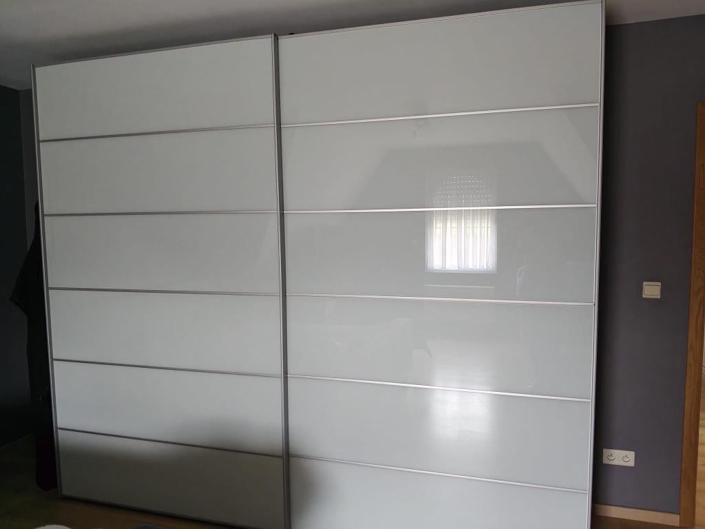 Kledingkast, Huis en Inrichting, Kasten | Kleerkasten, Ophalen, Met deur(en), Overige materialen, 200 cm of meer